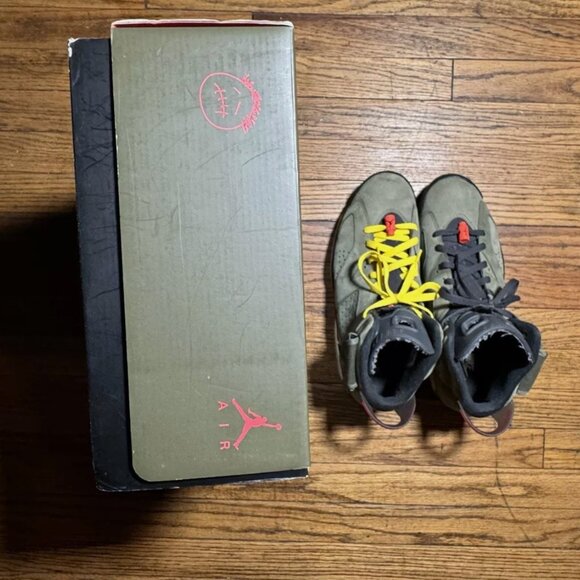 Travis Scott Jordan 6 Olive - Picture 4 of 4